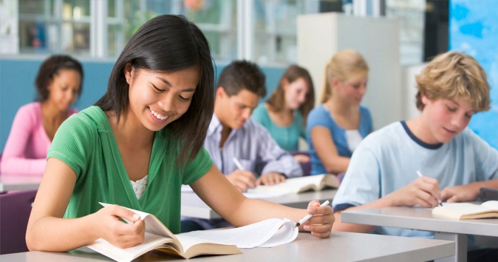 Εκπαιδευτικά Προγράμματα Παιδιών & Εφήβων